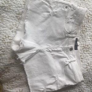 White denim Abercrombie shorts